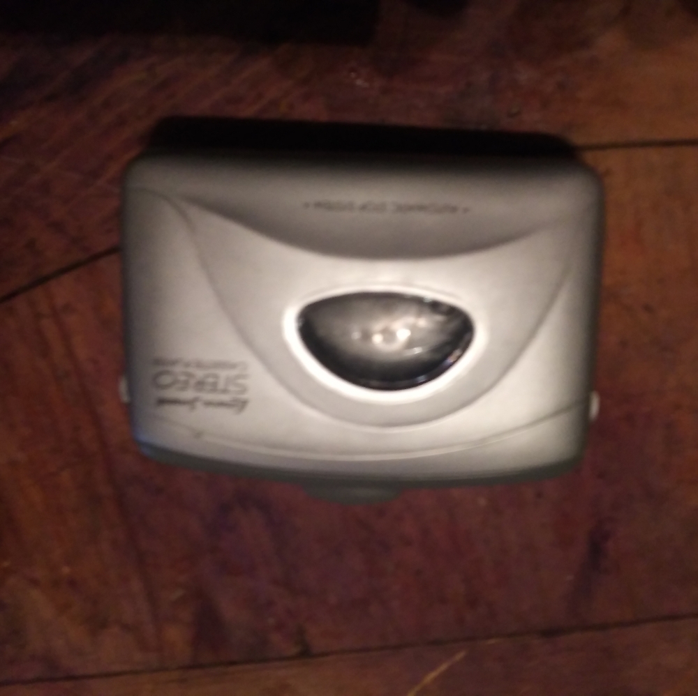 Lenoxx sound stereo cassette player Walkman